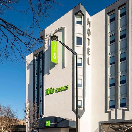 Отель Ibis Styles Paris Saint Denis La Plaine Экстерьер фото