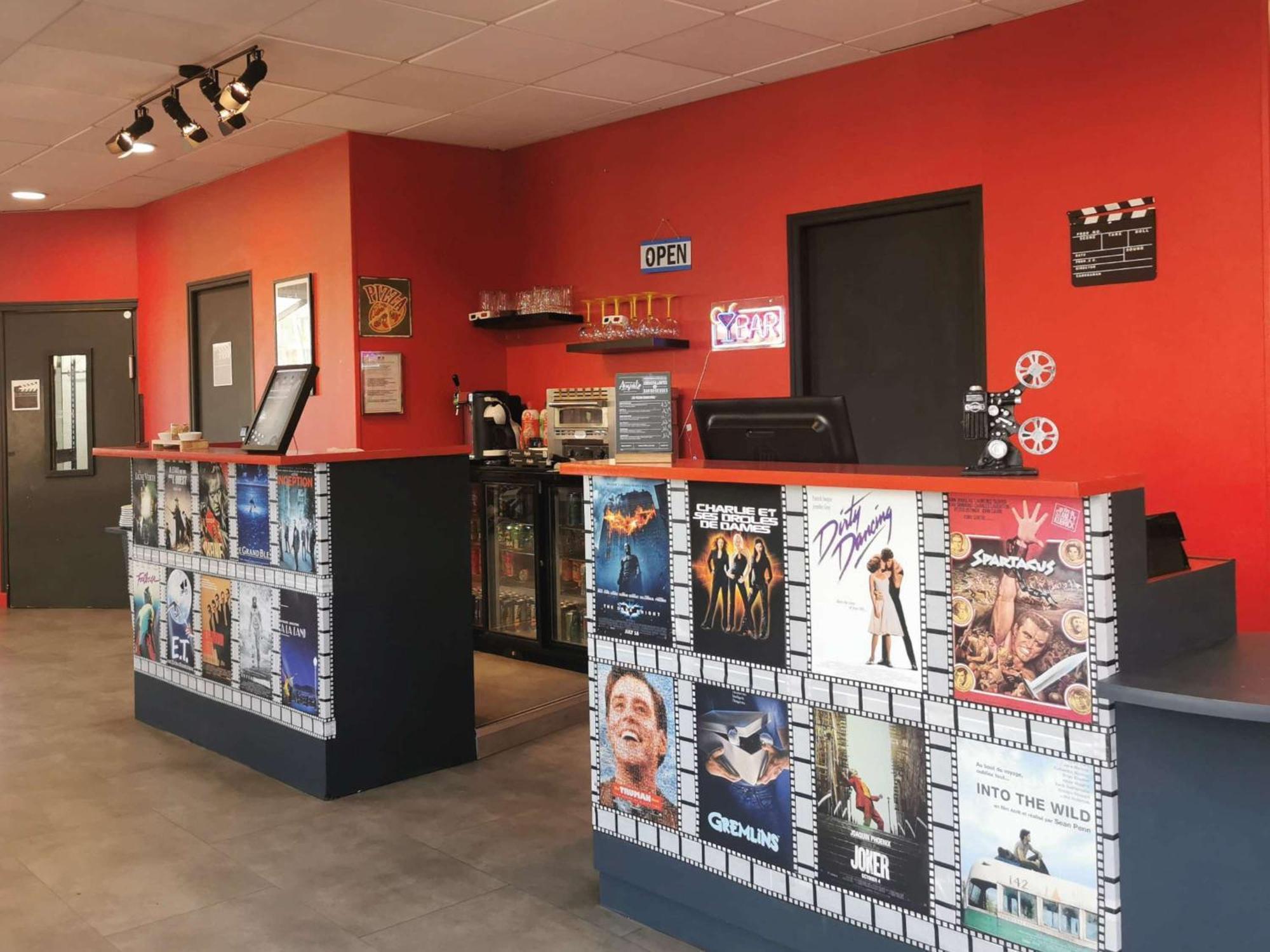 Отель Ibis Styles Paris Saint Denis La Plaine Экстерьер фото